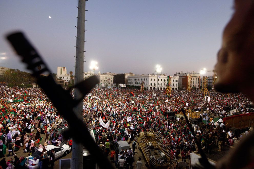 Повстанці в Лівії атакують останні осередки опору сил Каддафі