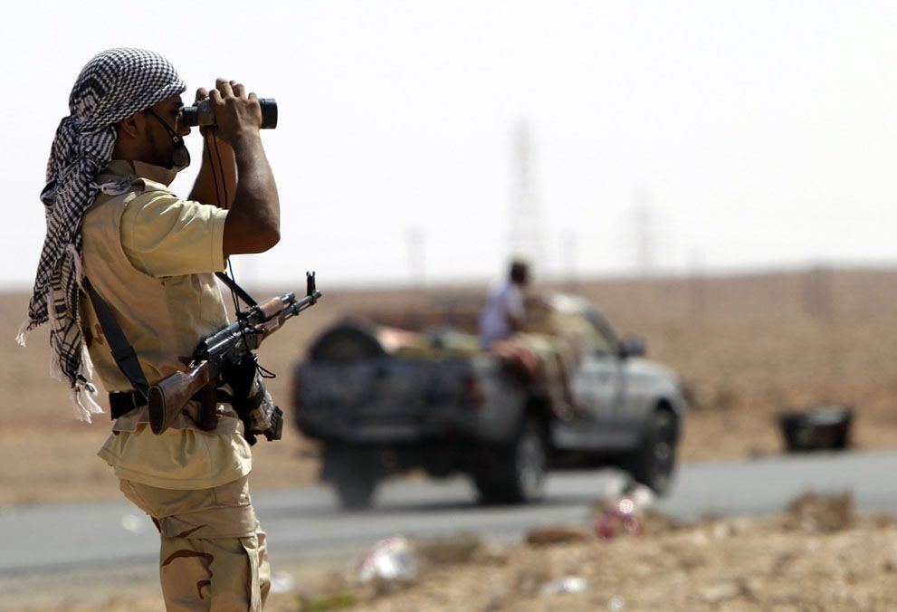 Повстанці в Лівії атакують останні осередки опору сил Каддафі