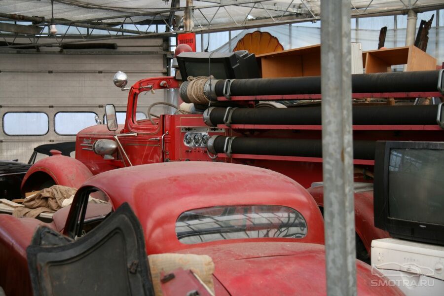 Невероятная коллекция машин найдена в Голландии. Фото 