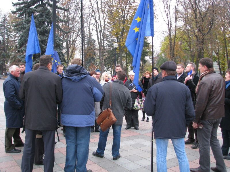 Як сьогодні пікетували Верховну Раду. Фоторепортаж