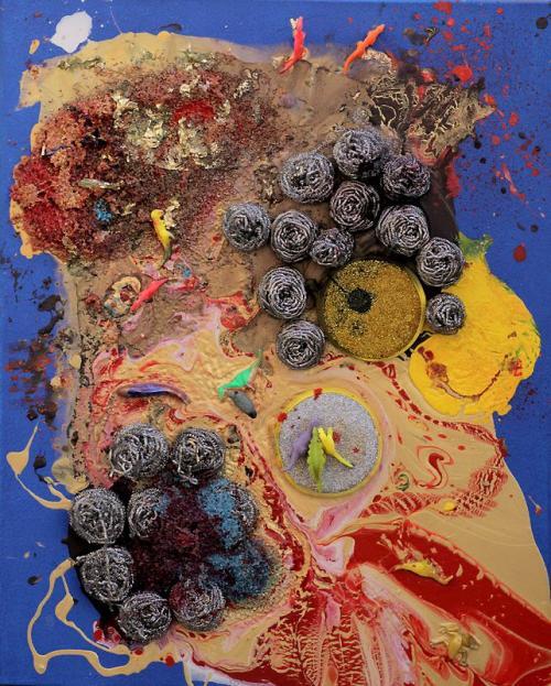 Самая молодая художница в мире продала картины на $1 млн. Фото