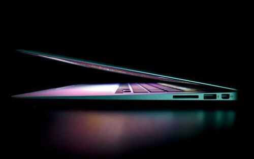 «Яблочные» натюрморты:  40 самых красивых фото с устройствами Apple