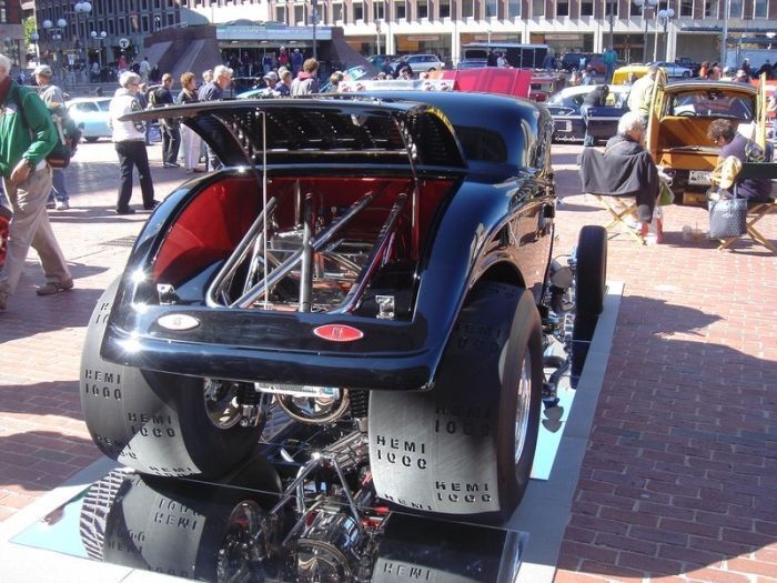 Ну очень американские машины. Фото