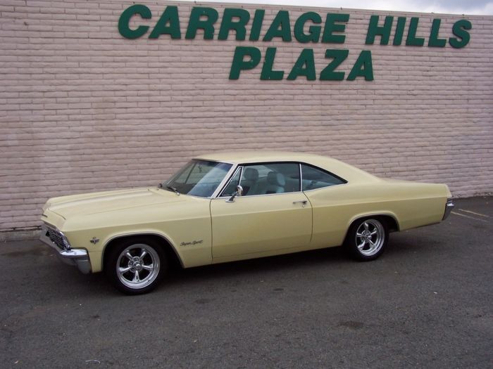 Ну очень американские машины. Фото