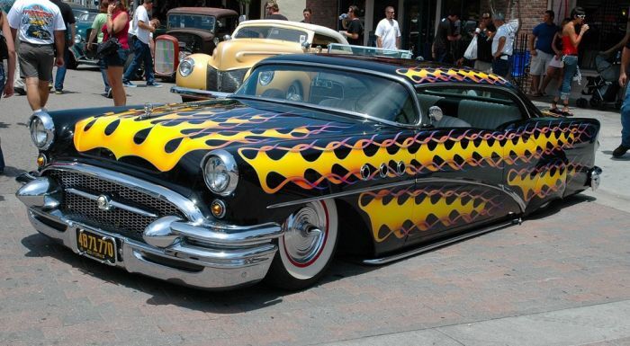 Ну очень американские машины. Фото