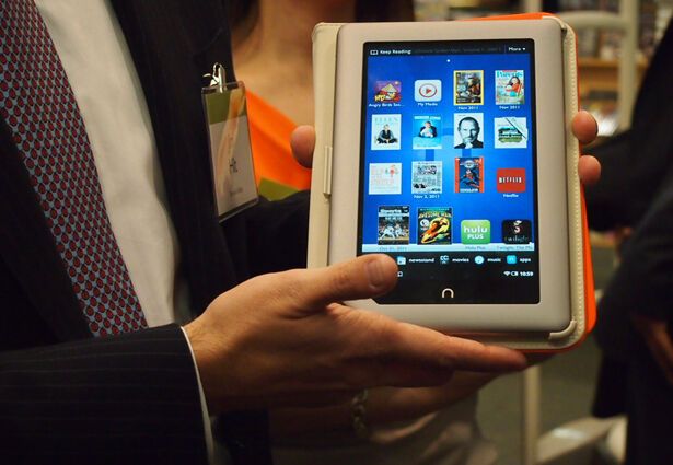 Представлен очень «живучий» планшет Nook Tablet