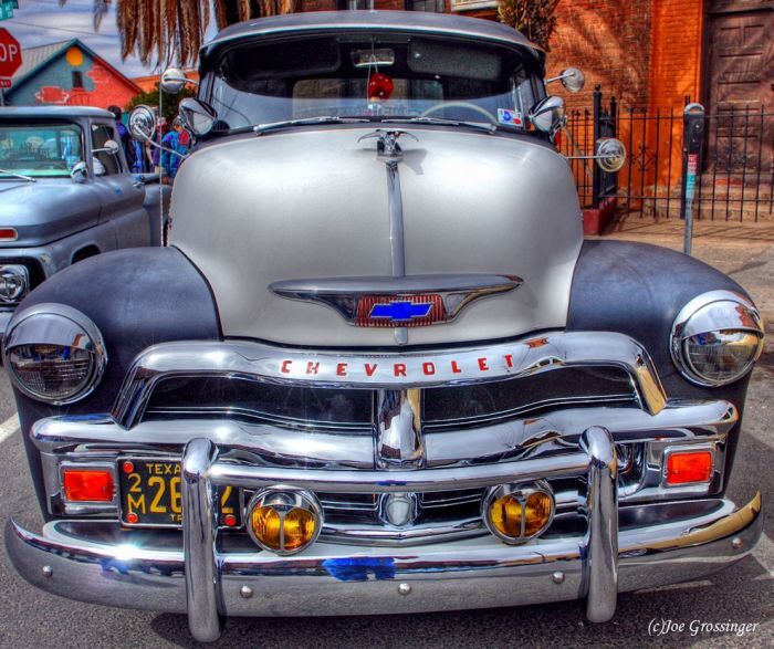 Ну очень американские машины. Фото