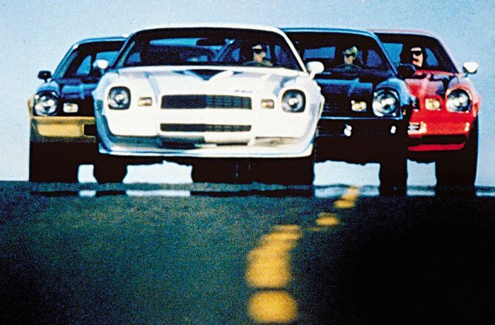 Ну очень американские машины. Фото