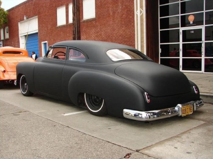 Ну очень американские машины. Фото