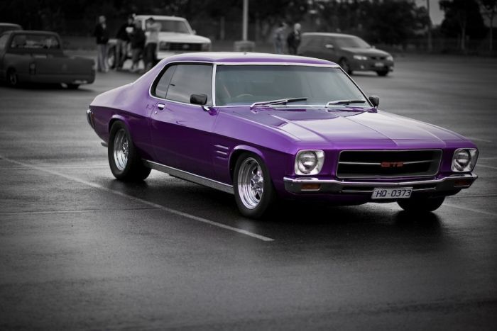 Ну очень американские машины. Фото