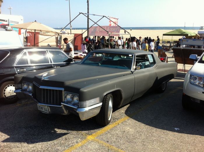 Ну очень американские машины. Фото