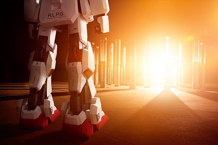 Невероятный бумажный робот. Фото