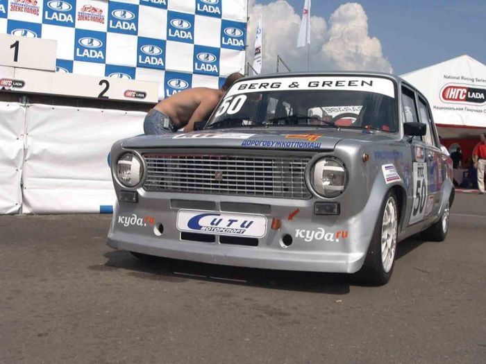 Лучшие примеры тюнинга ВАЗ. Фото