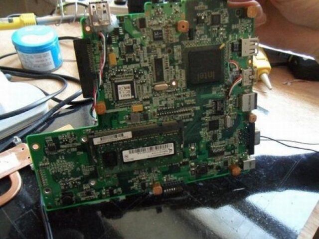 Как изготавливался самодельный китайский iPad. Фото