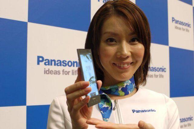 "Гуглофон" от Panasonic станет самым тонким на планете. Фото