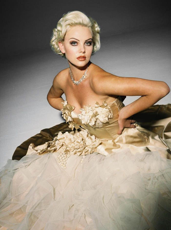 Шарлиз Терон в пухлые годы