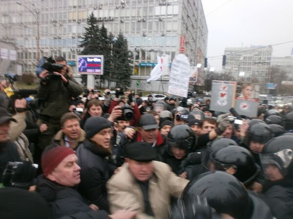 Апелляция Тимошенко: под судом пролилась первая кровь. Фоторепортаж