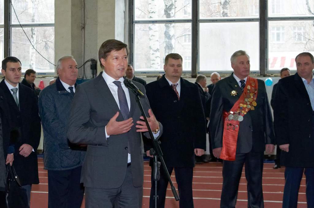 «Динамо» дало новую жизнь спорткомплексу в Луганске