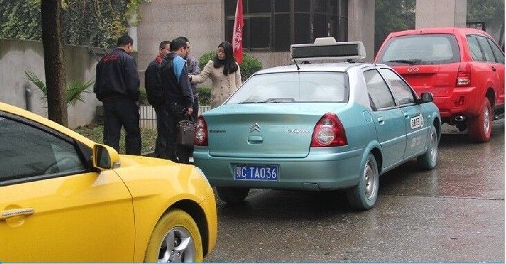 Китайцы запустят производство разноцветных автошин. Фото 