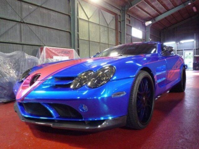 В коллекции японца нашлось 140 крутых автомобилей. Фото  