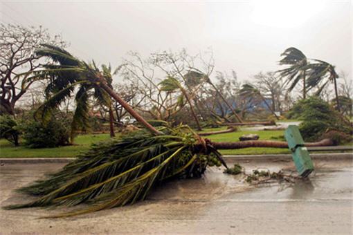 Растет число погибших в результате шторма на Филиппинах. Фото. Видео
