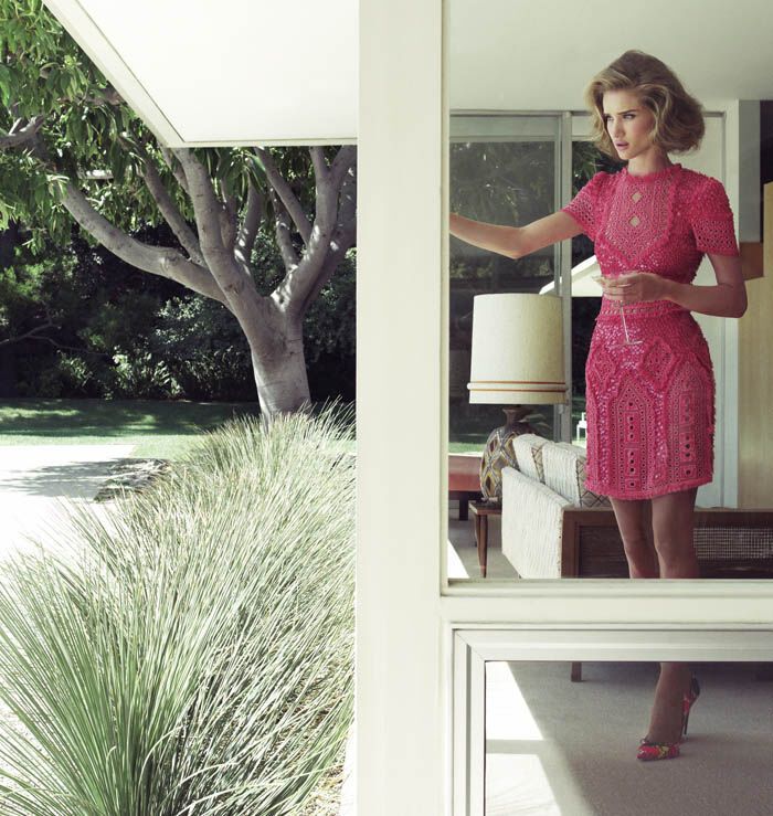 Звезда «Трансформеров» и ее жуткие губы