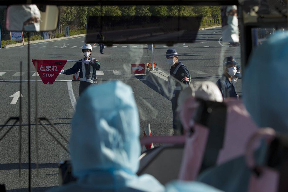 АЭС «Фукусима-1» через 8 месяцев после цунами