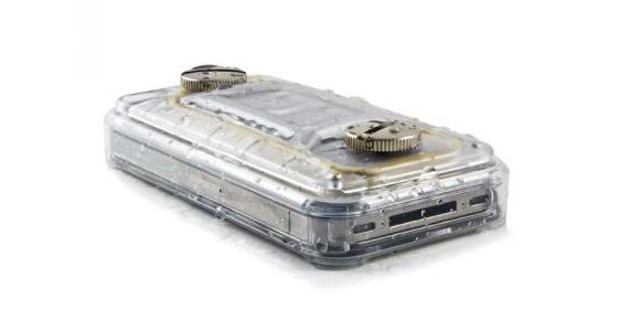 Для iPhone создали «жабры». Фото