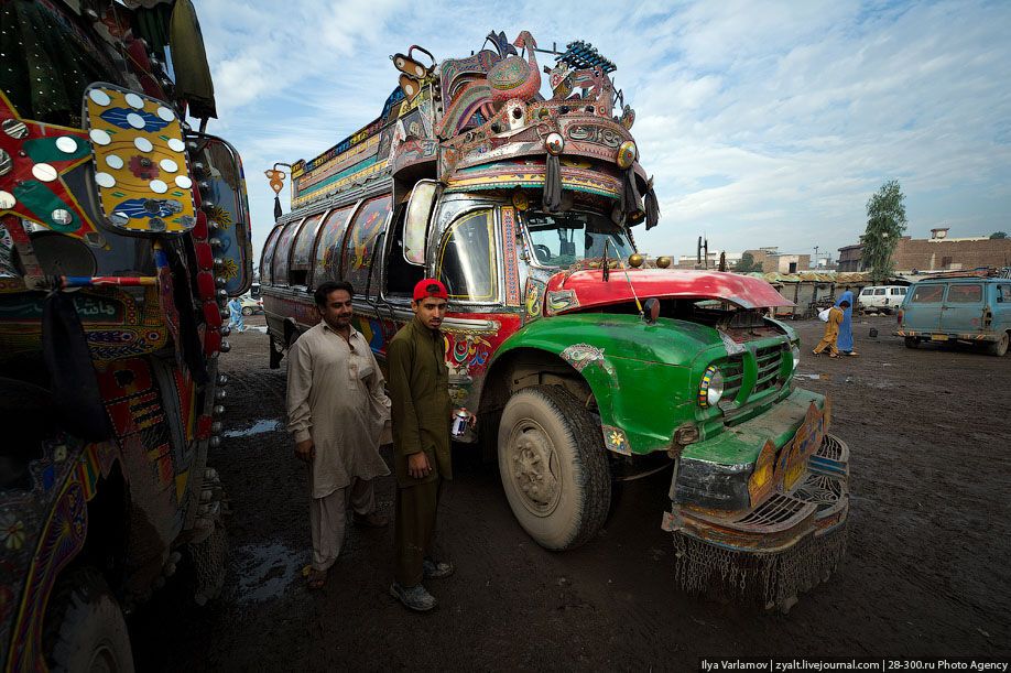 Сумасшедший тюнинг для грузовиков и автобусов. Фото 