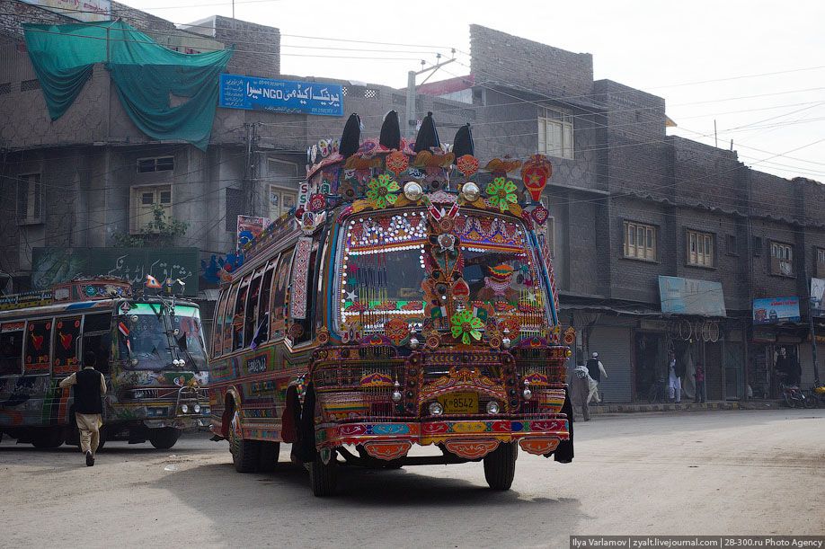 Сумасшедший тюнинг для грузовиков и автобусов. Фото 
