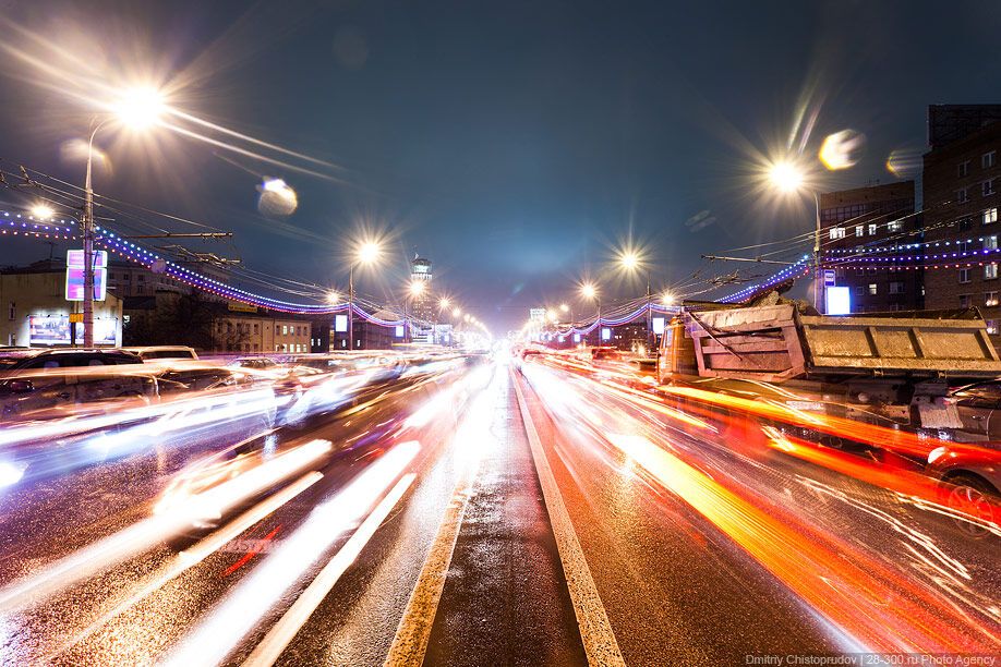 Невероятно красивые и длинные пробки в Москве. Фото 