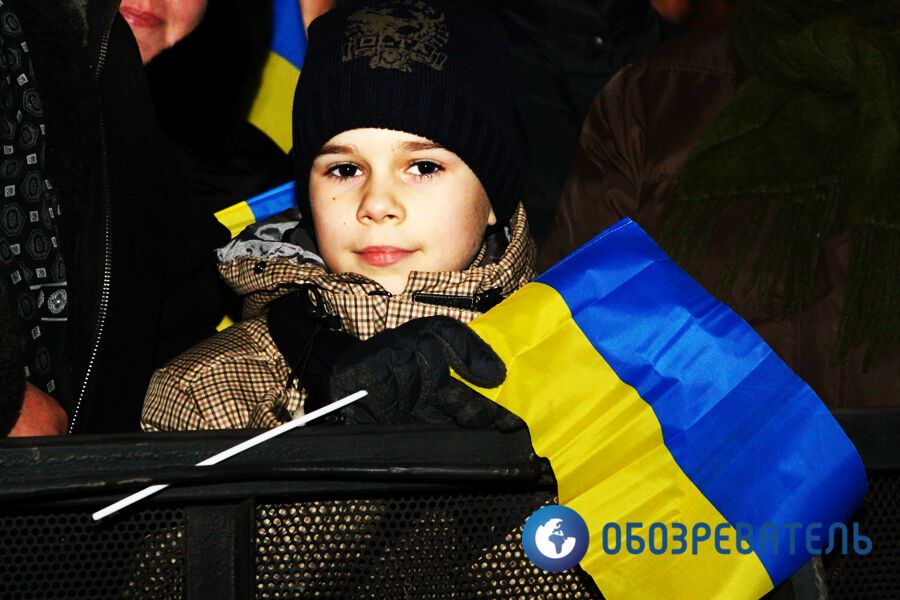 Как в Киеве главную елку открывали. Фото