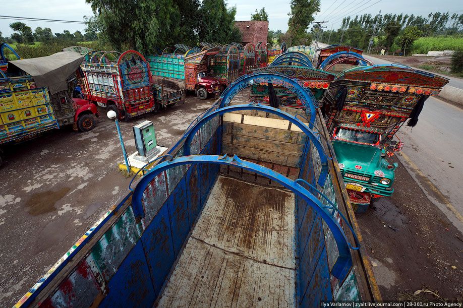Сумасшедший тюнинг для грузовиков и автобусов. Фото 