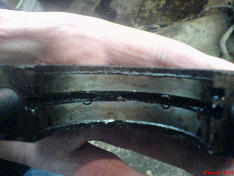 Что  моторное масло делает с двигателями машины. Фото 