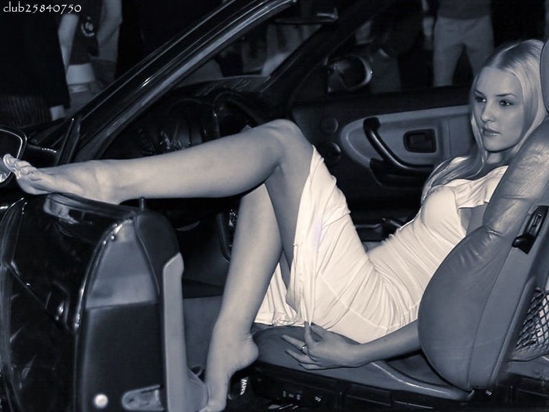 Российские девушки и автомобили. Фото  