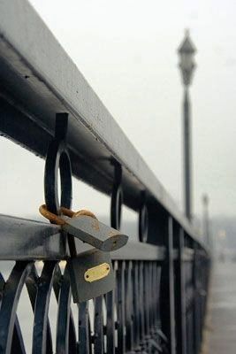 Топ-7 мистических мест Донецка: кого, где и о чем просить