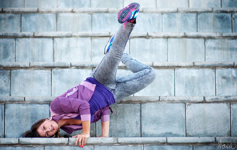 Танцюристи в стилі Брейкинг-данс