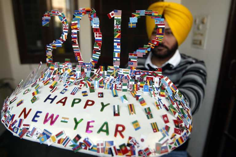 Новий рік по всьому світу у фото і відео