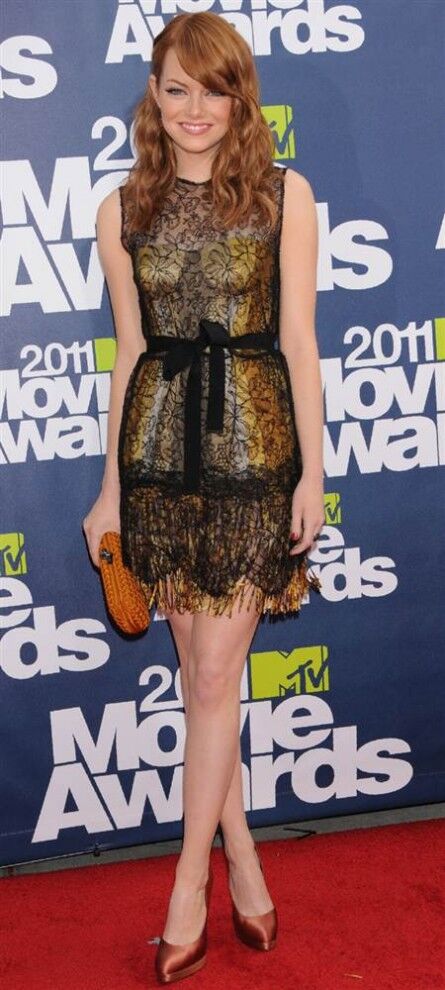 411 445x990 Самые красивые платья 2011 года