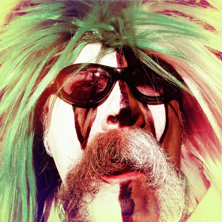 Безбашенные футбольные фанаты