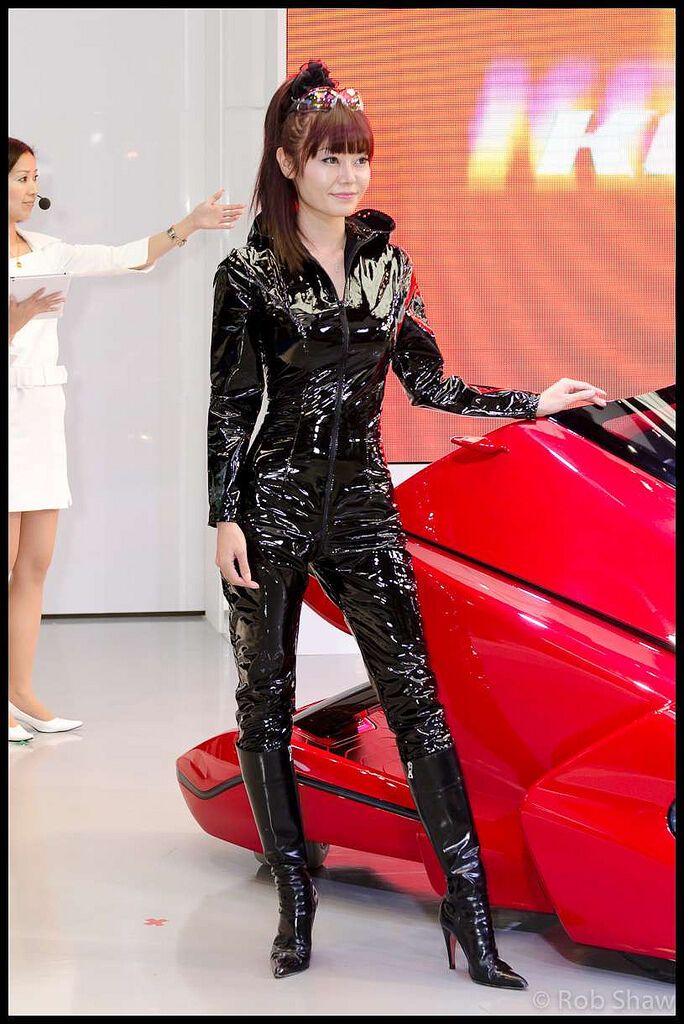 Сексапильные японки Токийского автосалона. Фото. Часть 2