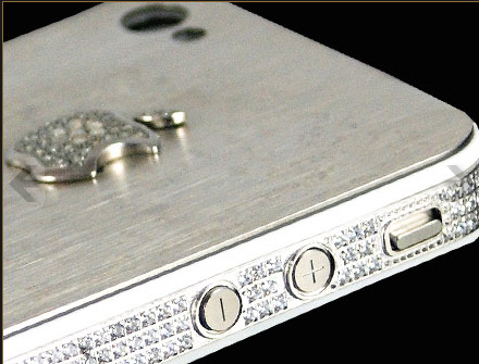 Создан самый дорогой в мире iPhone 4S. Фото