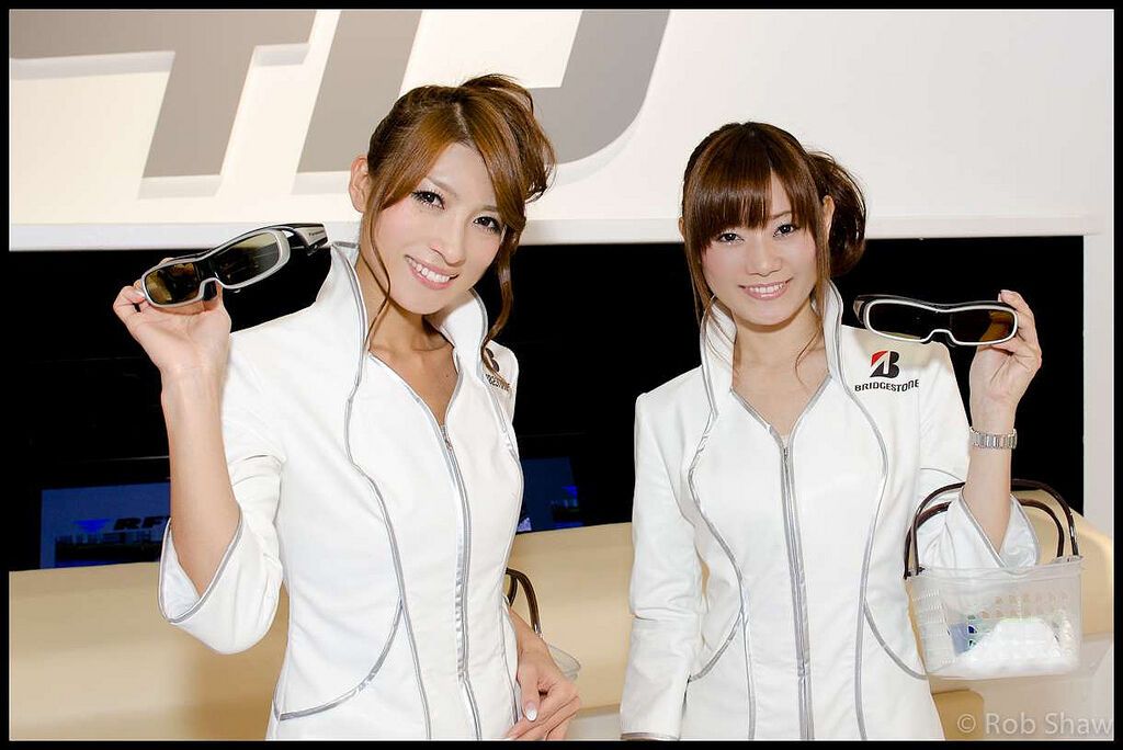 Сексапильные японки Токийского автосалона. Фото. Часть 2