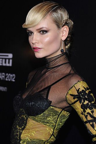 Звезды посетили презентацию календаря Pirelli