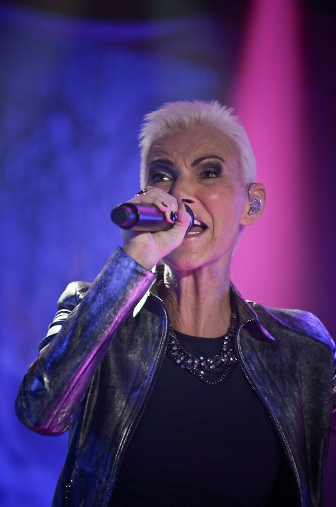 Старенькие мальчики и девочки из Швеции