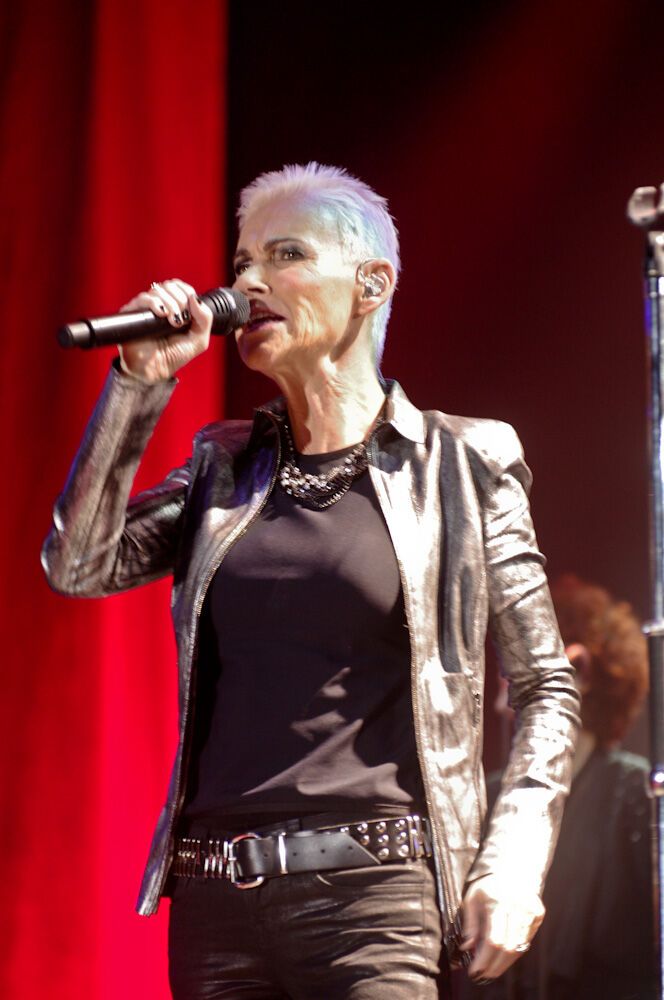 Старенькие мальчики и девочки из Швеции