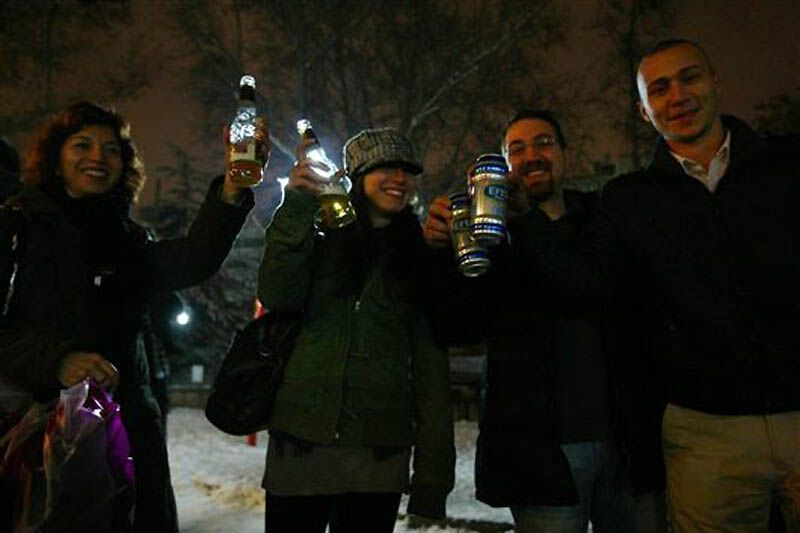 Алкогольный флешмоб в турецкой столице