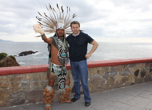 Мика Ньютон кооперируется с Мерайей Кэрри