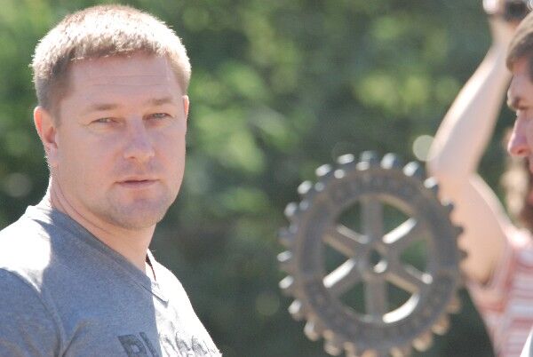 Дигнидад нас встретил землетрясением 