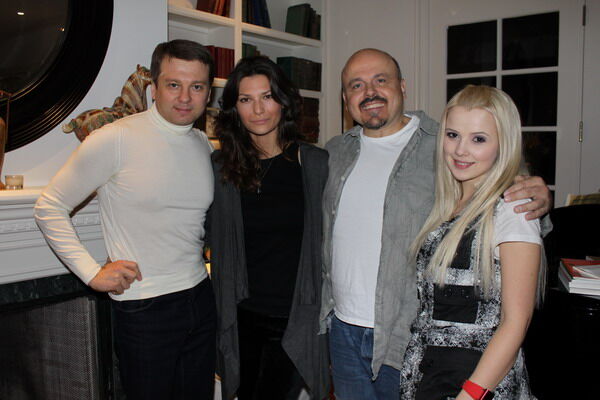 Мика Ньютон кооперируется с Мерайей Кэрри